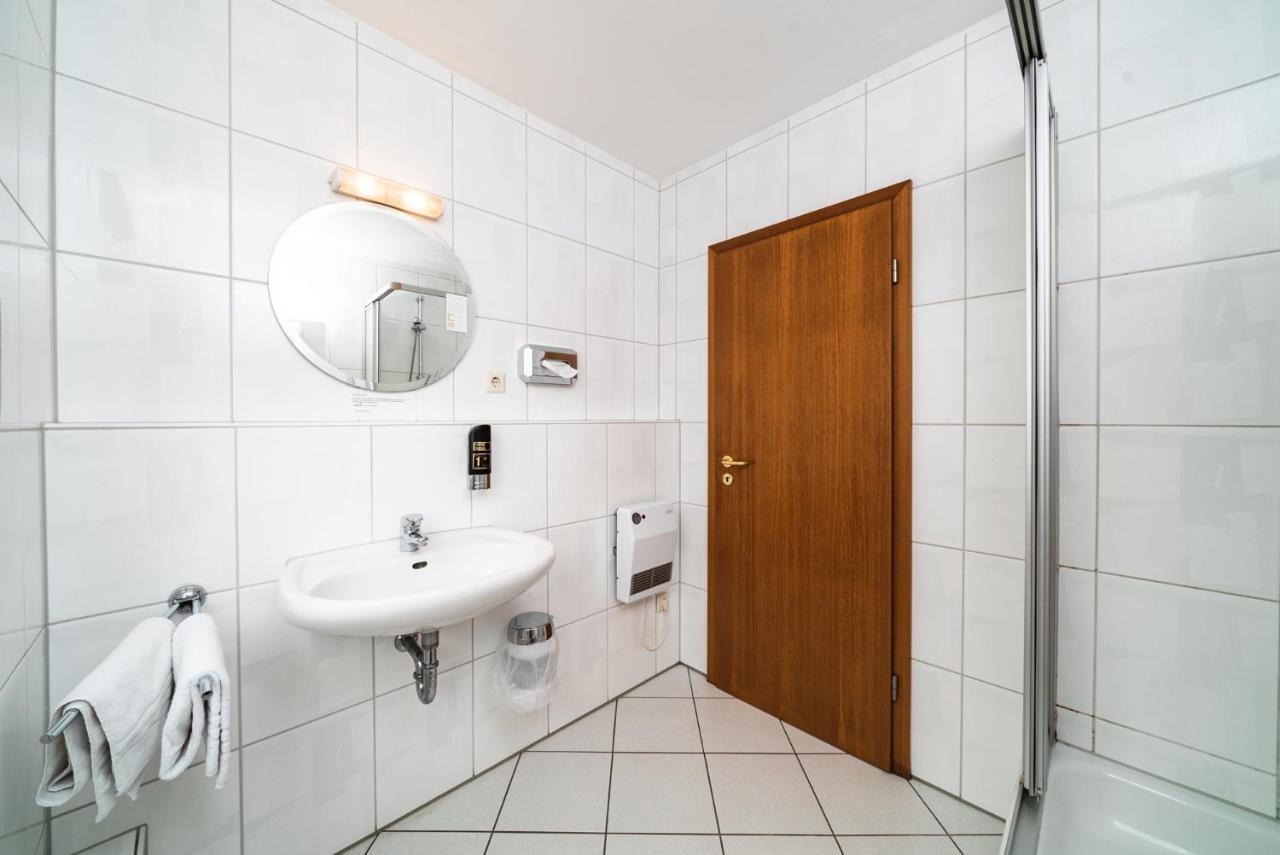 G & L Hotel Dortmund Eksteriør billede