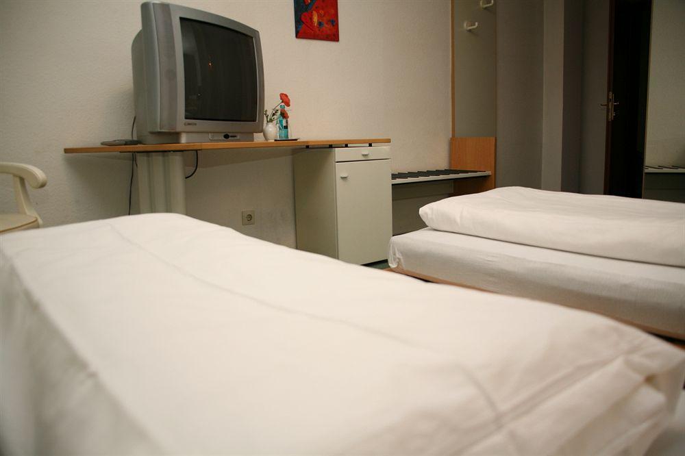G & L Hotel Dortmund Eksteriør billede